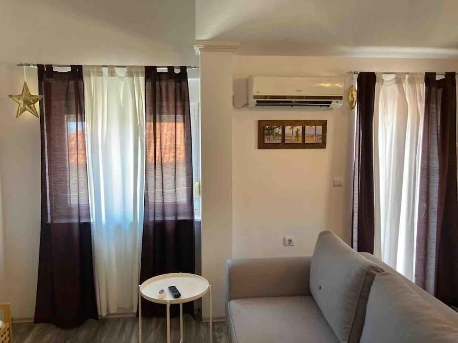 Apartment Near The Beach Сплит Екстериор снимка